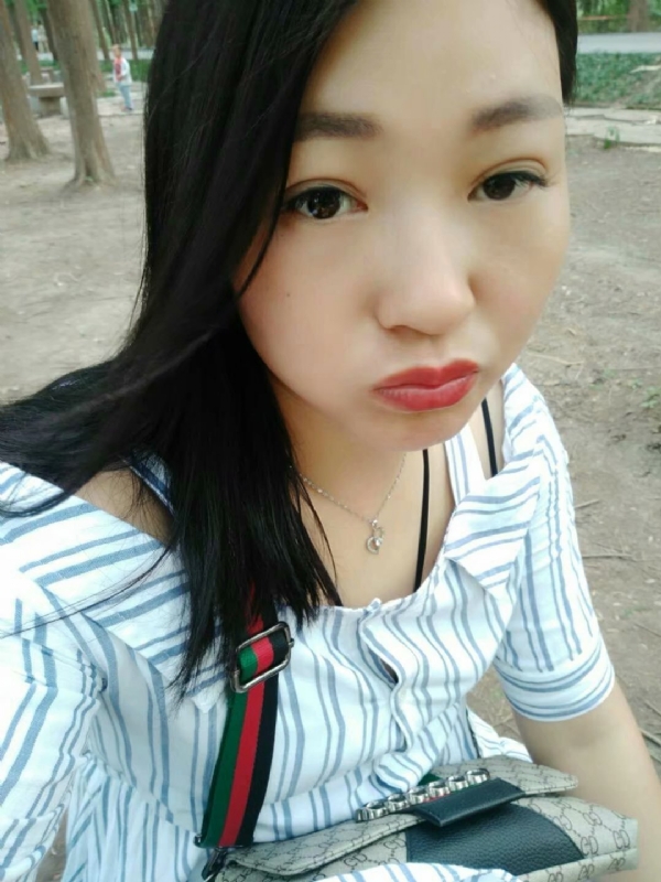 小燕子的第一张照片--河南残疾人相亲网