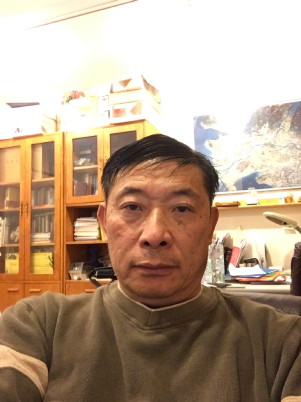 勤劳大力牛的第一张照片--河南残疾人相亲网