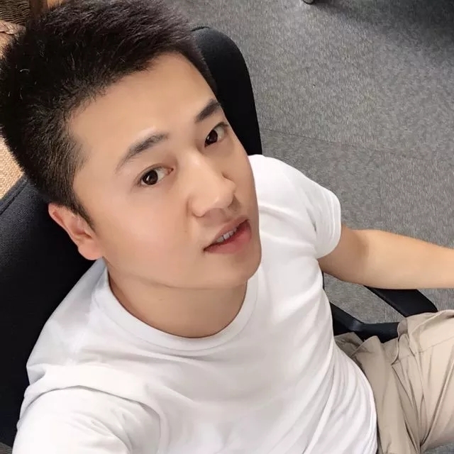 稻草人的第一张照片--河南残疾人相亲网