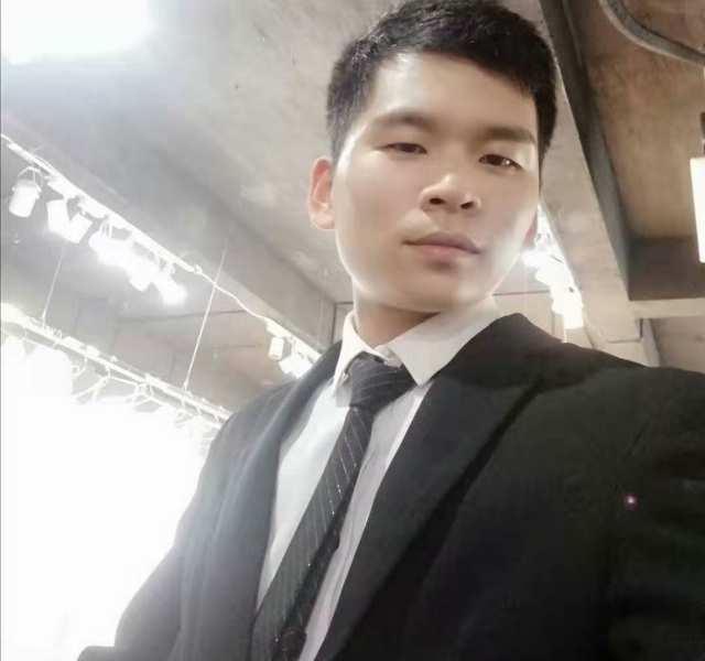 凌晨三点三分的第一张照片--河南残疾人相亲网