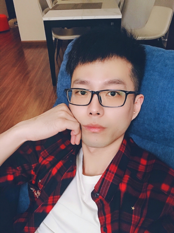 至尊宝的第二张照片--河南残疾人相亲网