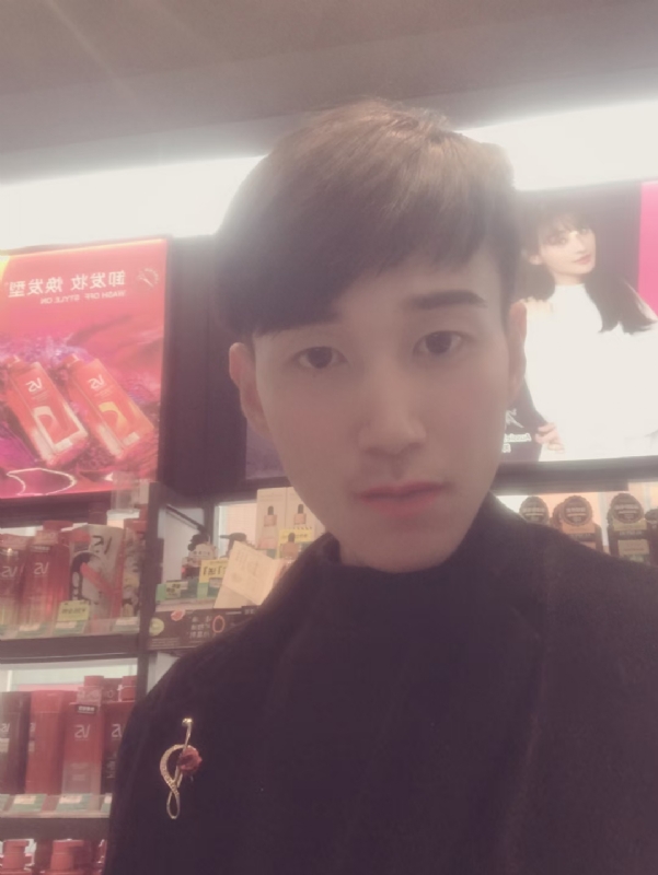 唯美的爱情故事的第一张照片--河南残疾人相亲网